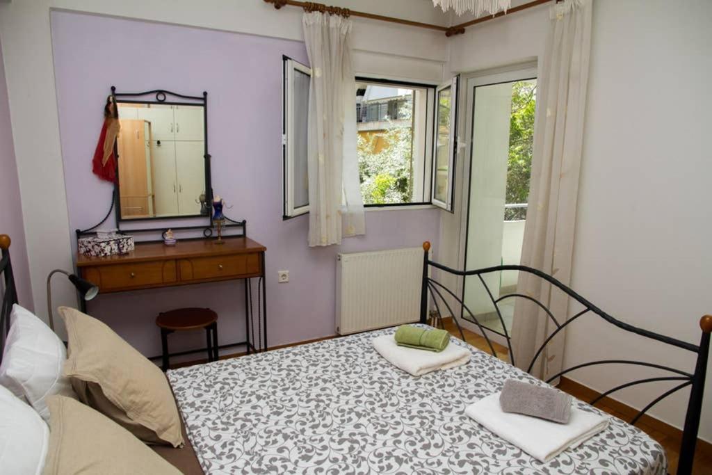 Spacious Family Flat Near Parthenon Free Parking Athens Exterior photo