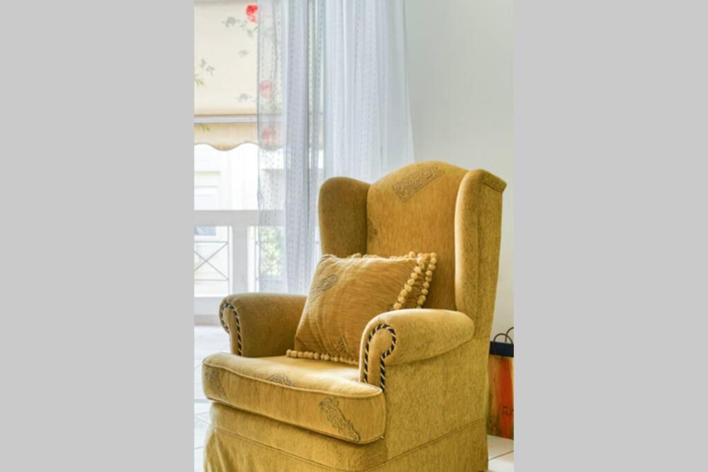 Spacious Family Flat Near Parthenon Free Parking Athens Exterior photo