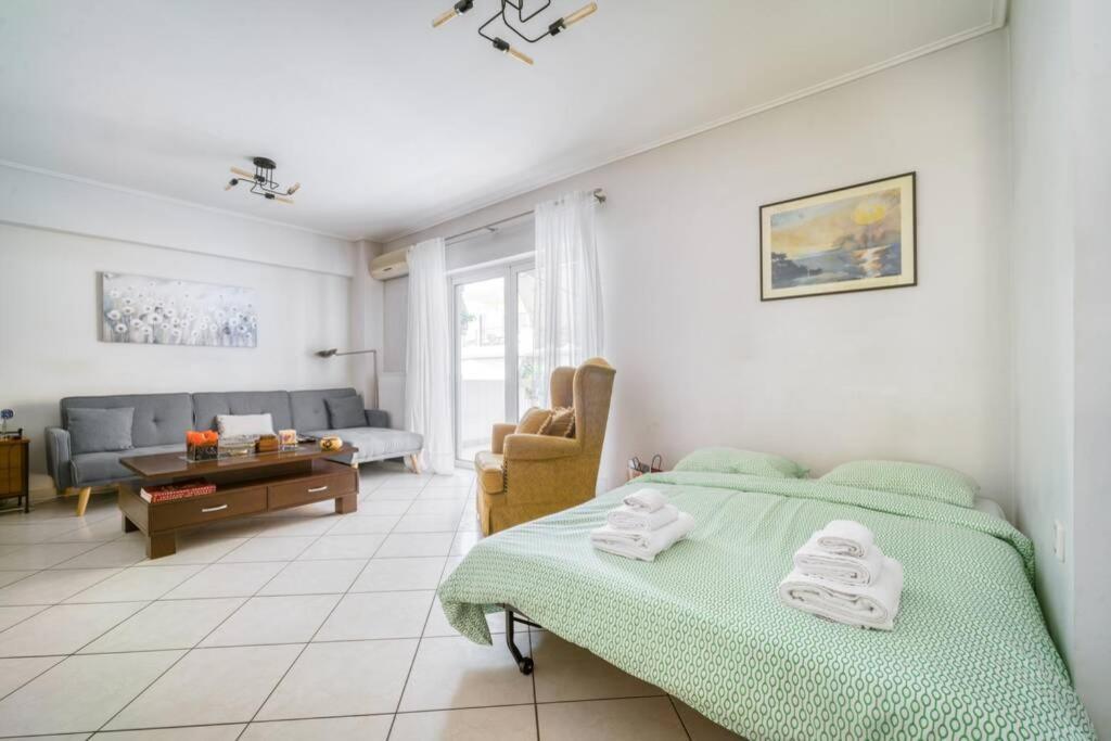 Spacious Family Flat Near Parthenon Free Parking Athens Exterior photo