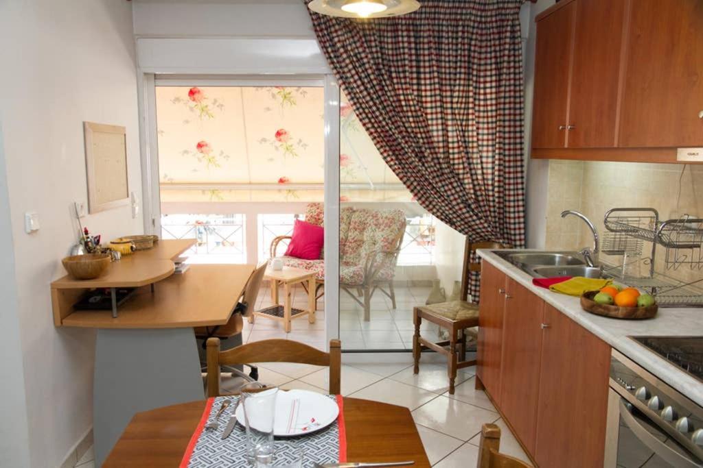Spacious Family Flat Near Parthenon Free Parking Athens Exterior photo
